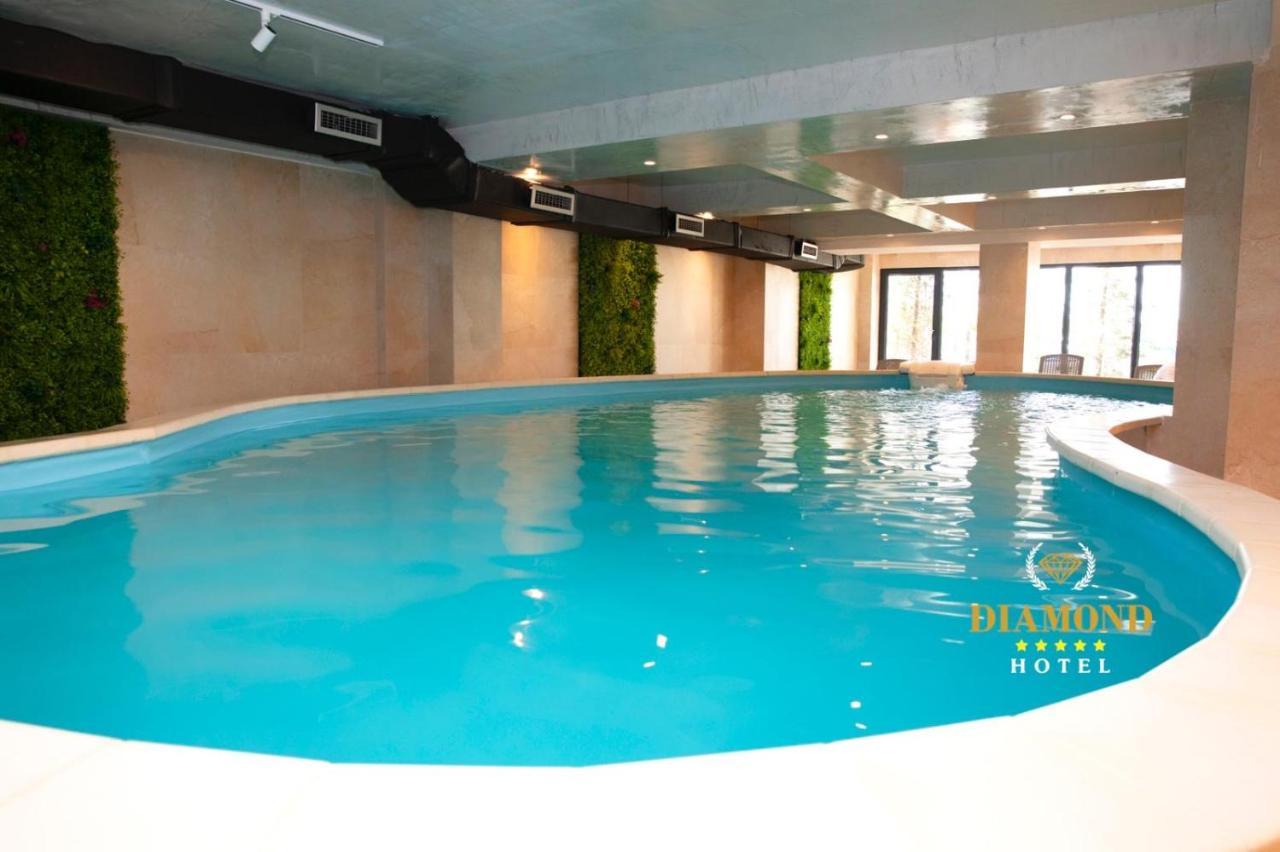 Hotel Diamond Prishtina Pristina Exteriör bild