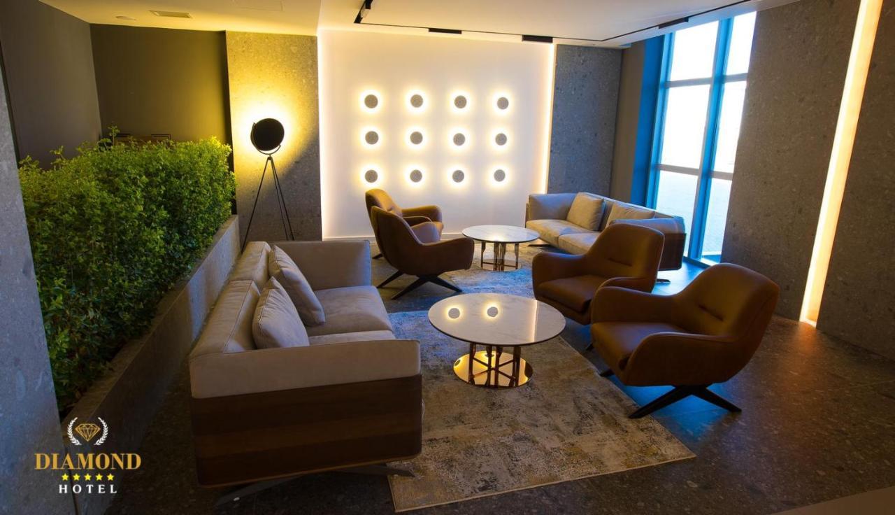 Hotel Diamond Prishtina Pristina Exteriör bild